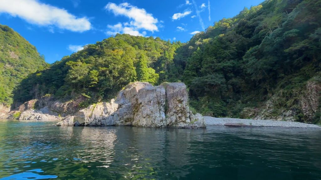 瀞峡・昼島