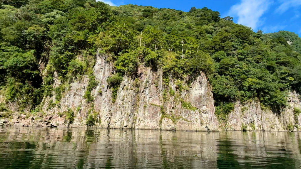 瀞峡・屏風岩