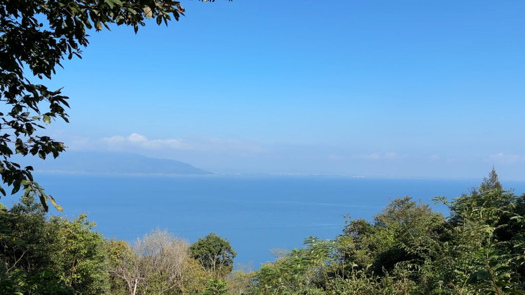 沖島・ホオジロ広場