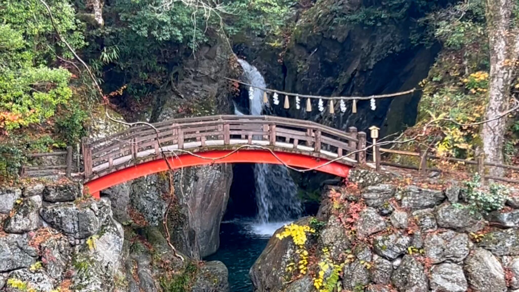 丹生川上神社・中社3
